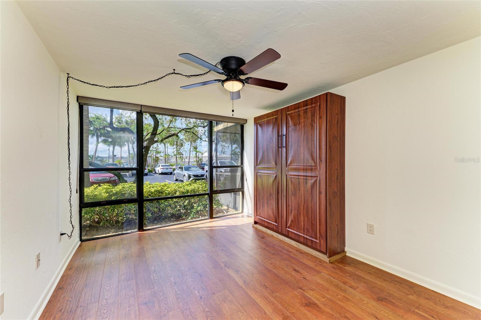 SANDPIPER APTS CONDO - Residential