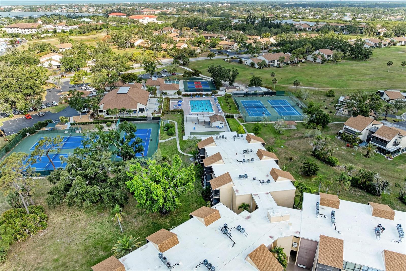 SANDPIPER APTS CONDO - Residential