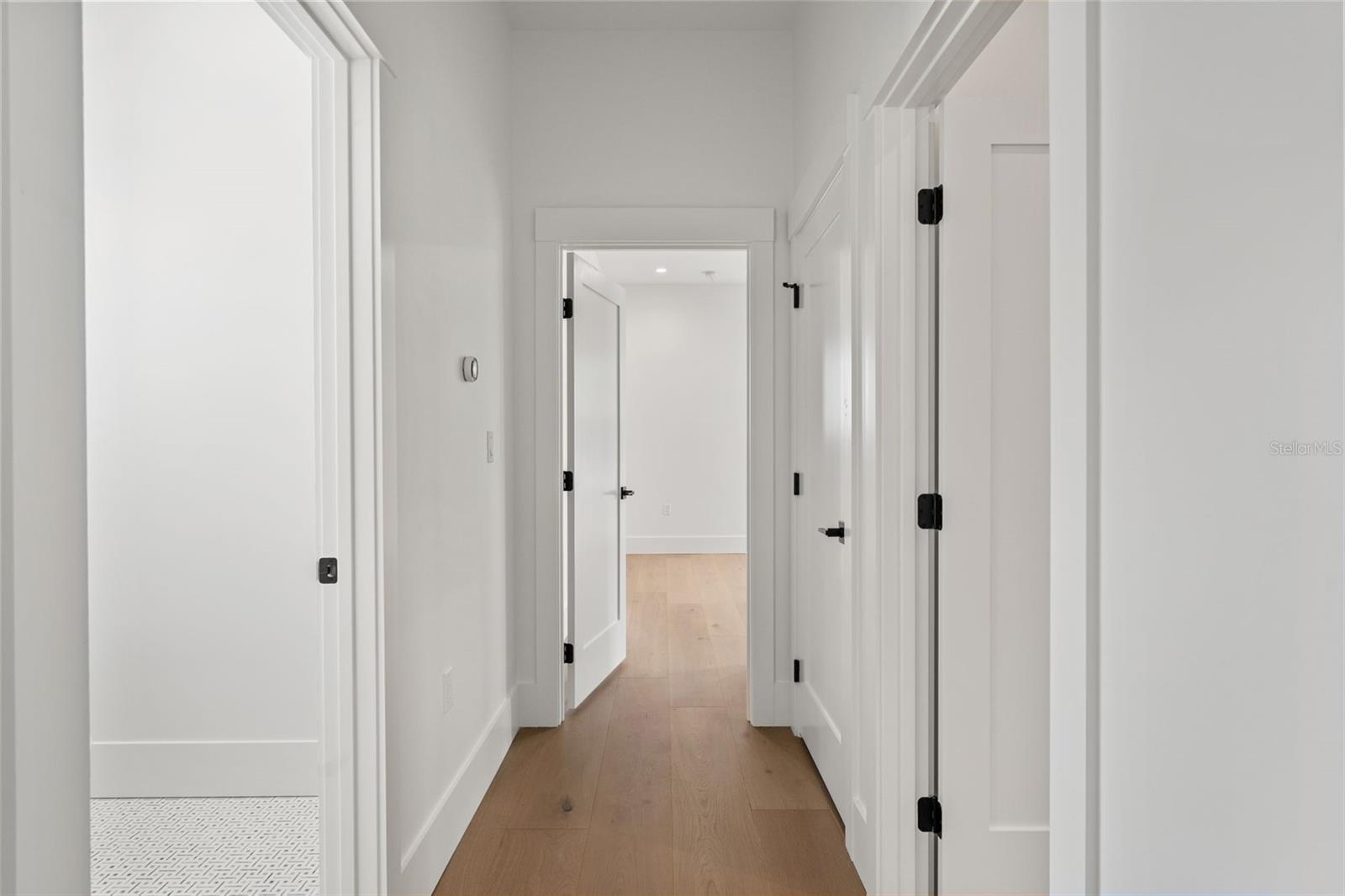 BEACH PARK - Residential Lease