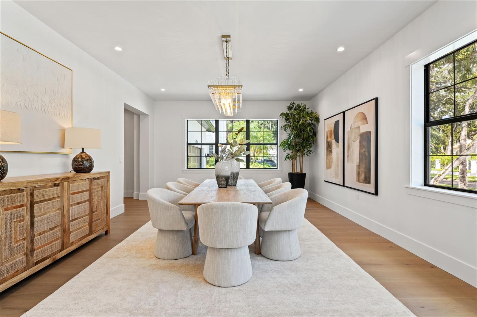 BEACH PARK - Residential Lease