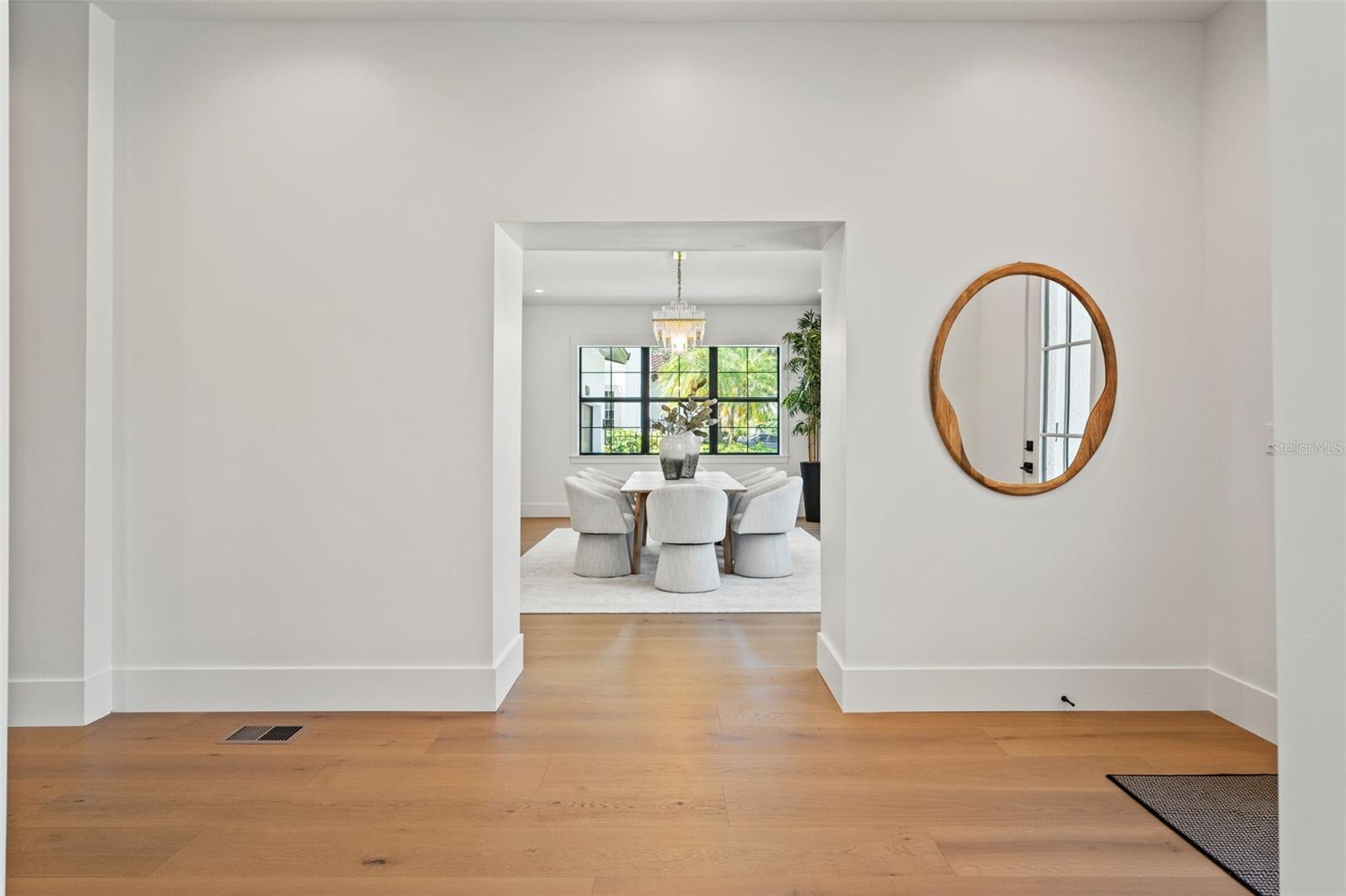 BEACH PARK - Residential Lease