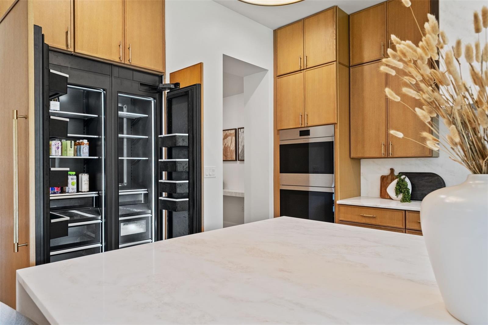 BEACH PARK - Residential Lease