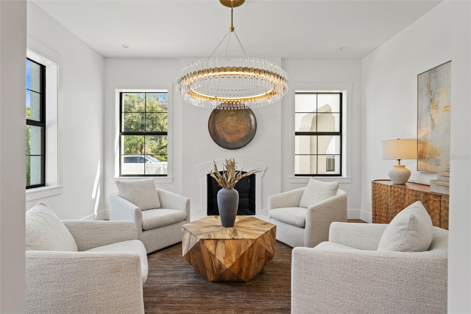 BEACH PARK - Residential Lease