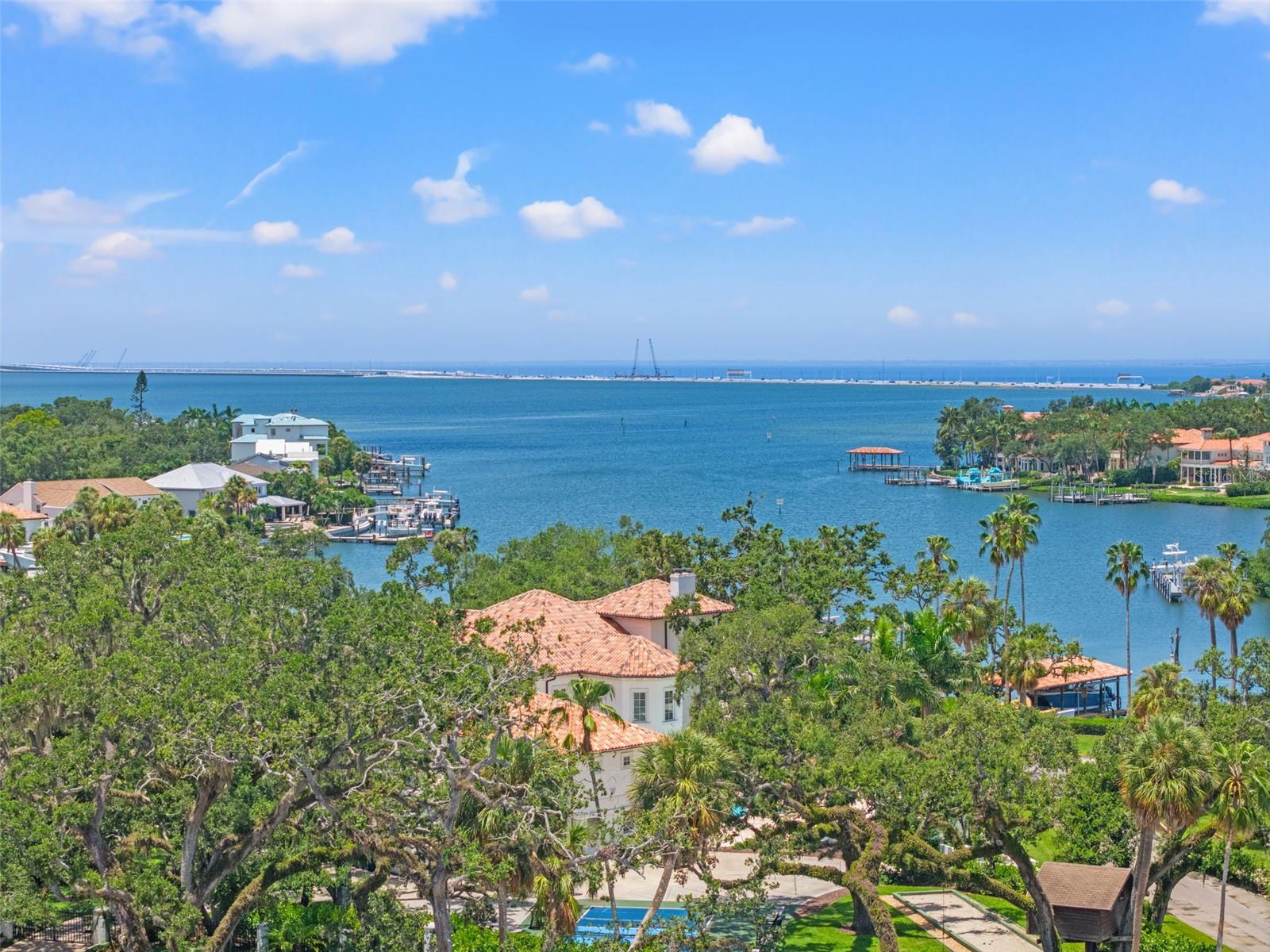 BEACH PARK - Residential Lease