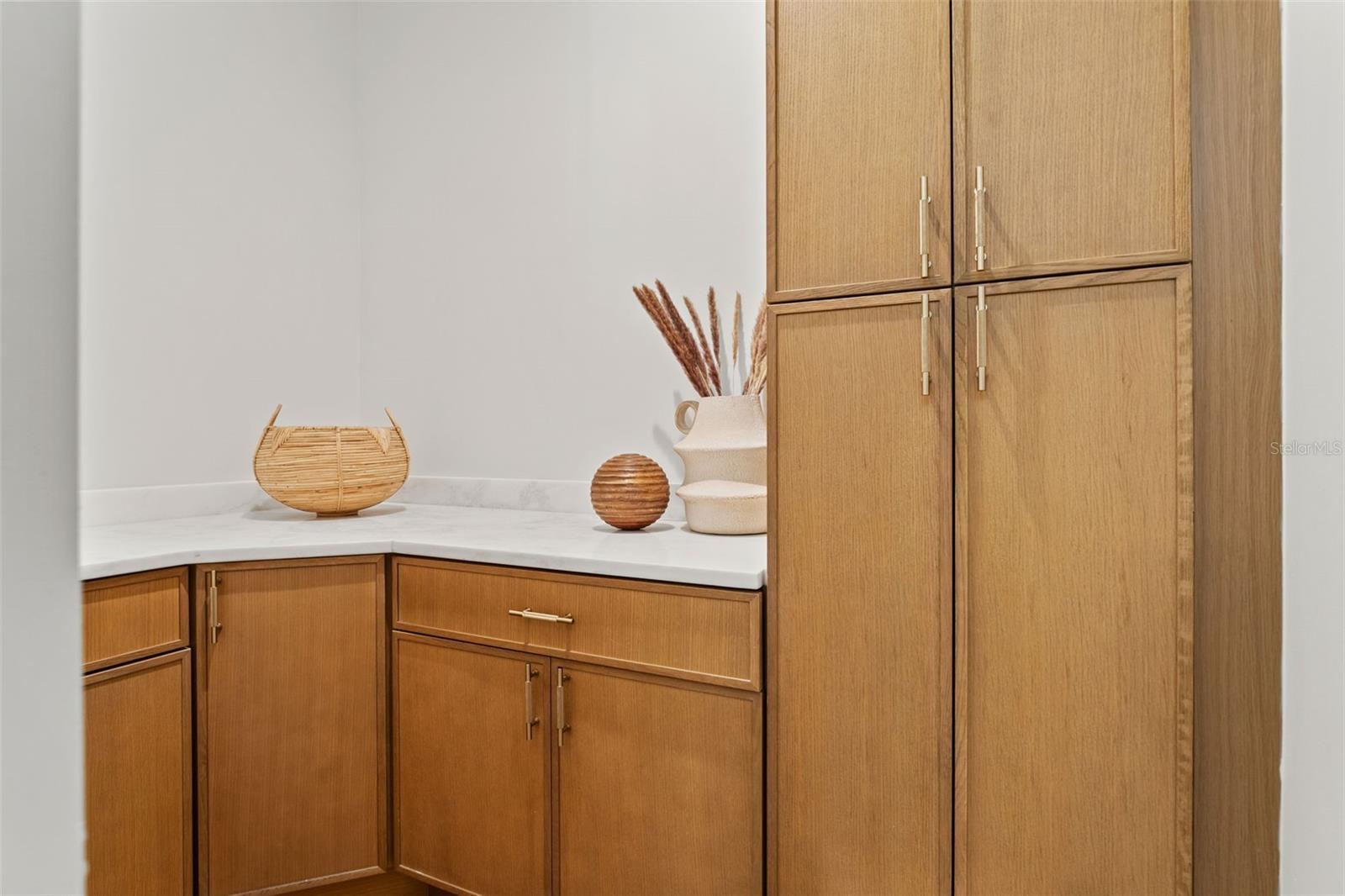 BEACH PARK - Residential Lease