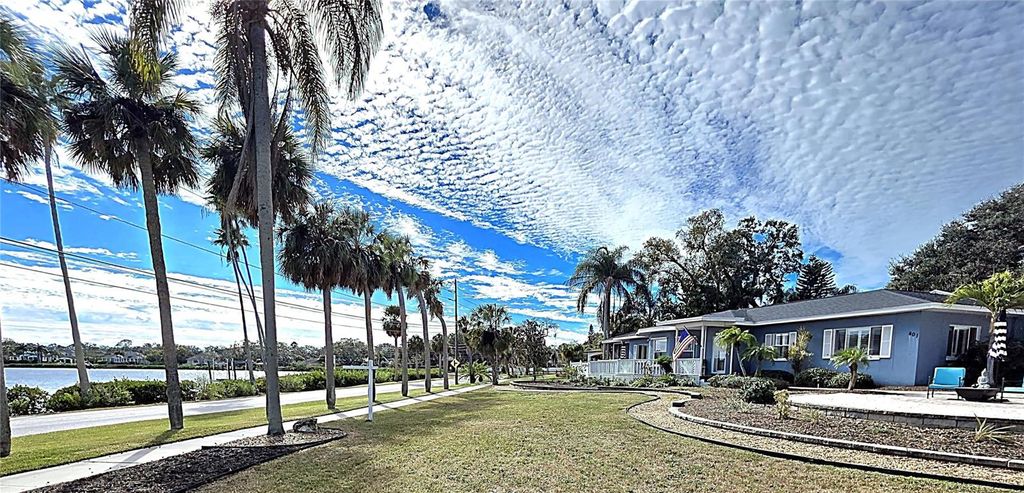 Photo of 401 Whitcomb Boulevard, Tarpon Springs, FL 34689 (MLS # TB8459309)