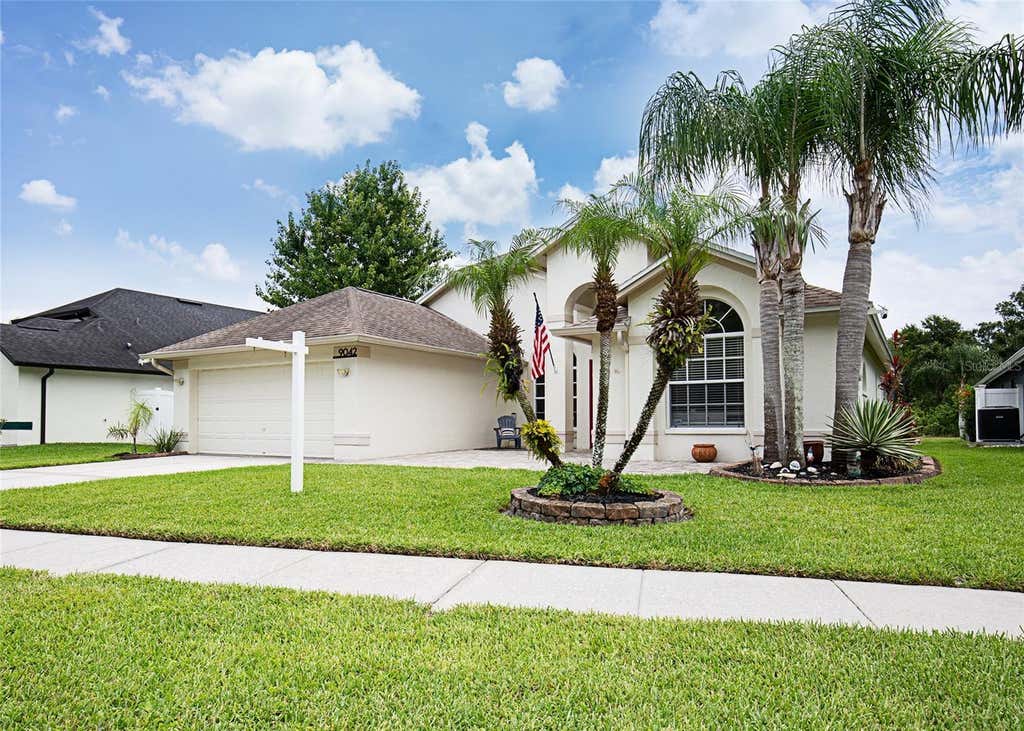 Photo of 9042 Breland Drive, Tampa, FL 33626 (MLS # TB8510327)