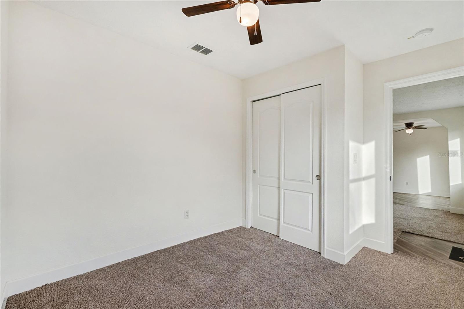 MARYLAND MANOR - Residential