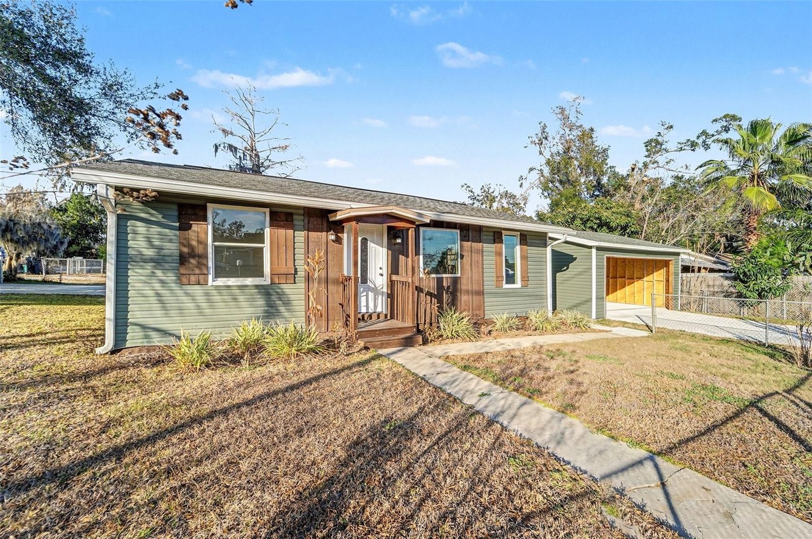 MARYLAND MANOR - Residential