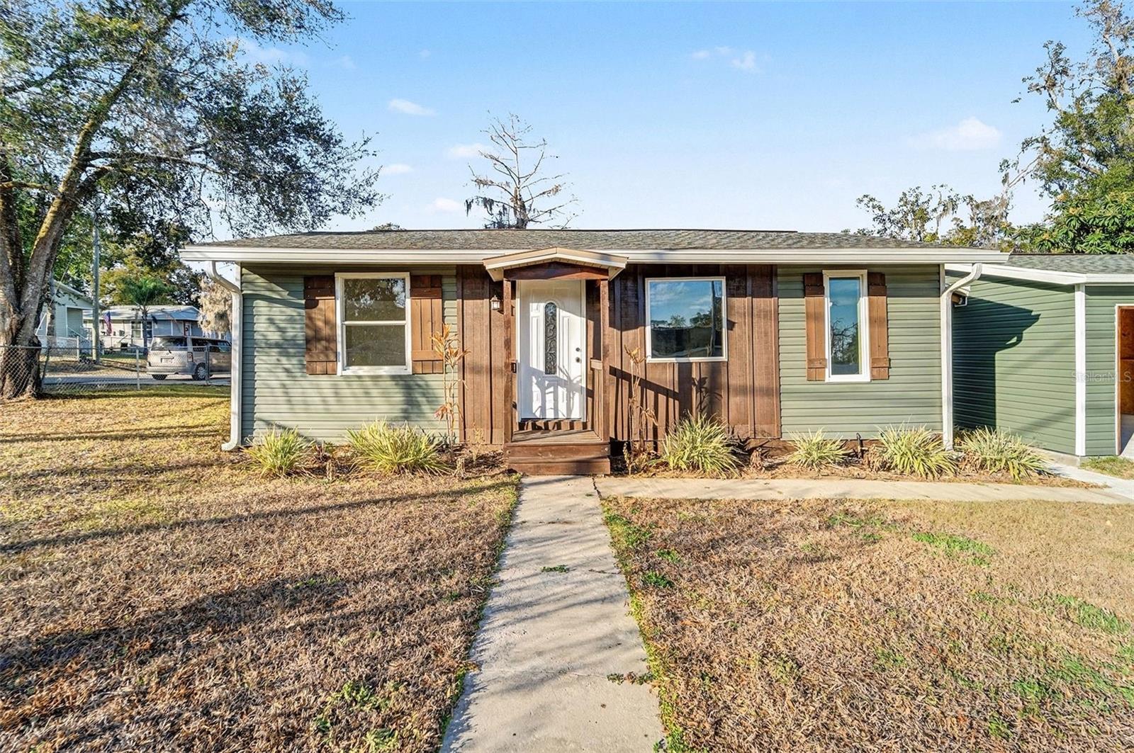 MARYLAND MANOR - Residential