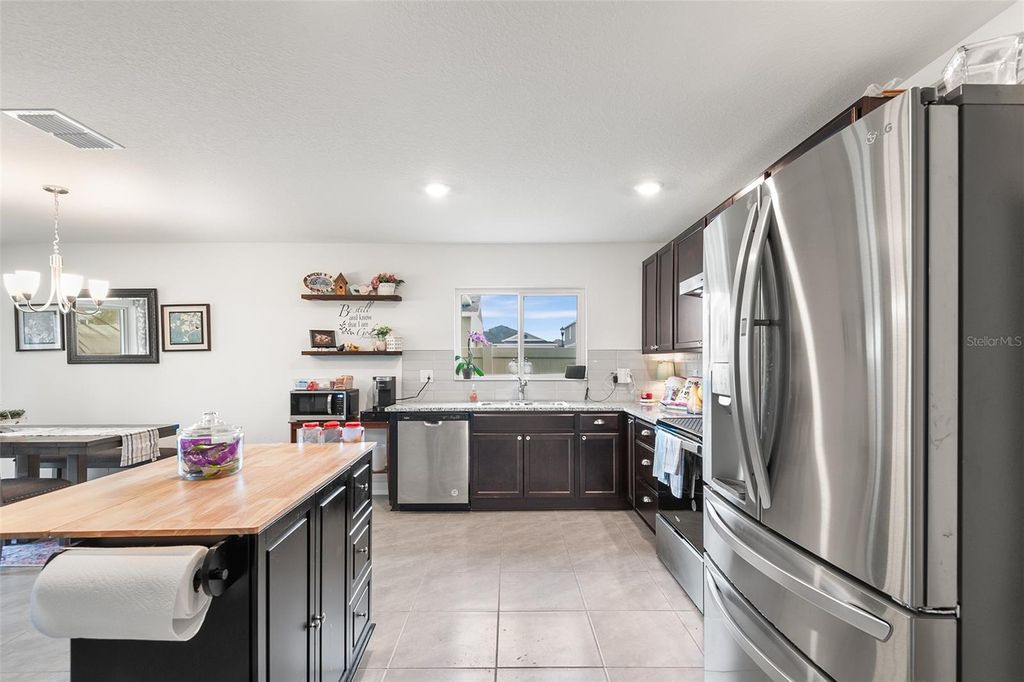 Photo of 1228 Denali Drive, Winter Haven, FL 33881 (MLS # P4936142)