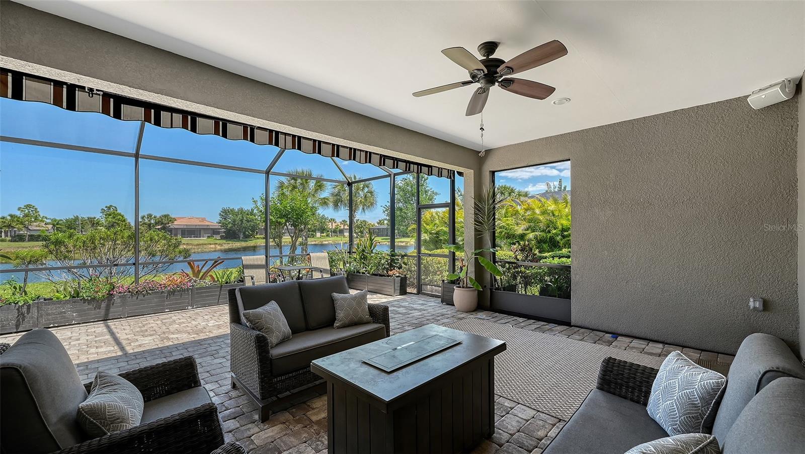 SANDHILL PRESERVE - Residential