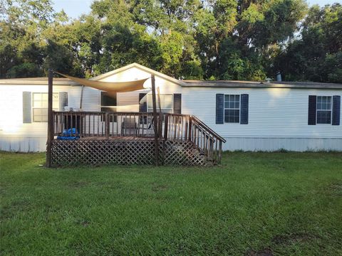 Photo of 42312 Webster Street, Altoona, FL 32702 (MLS # G5102578)
