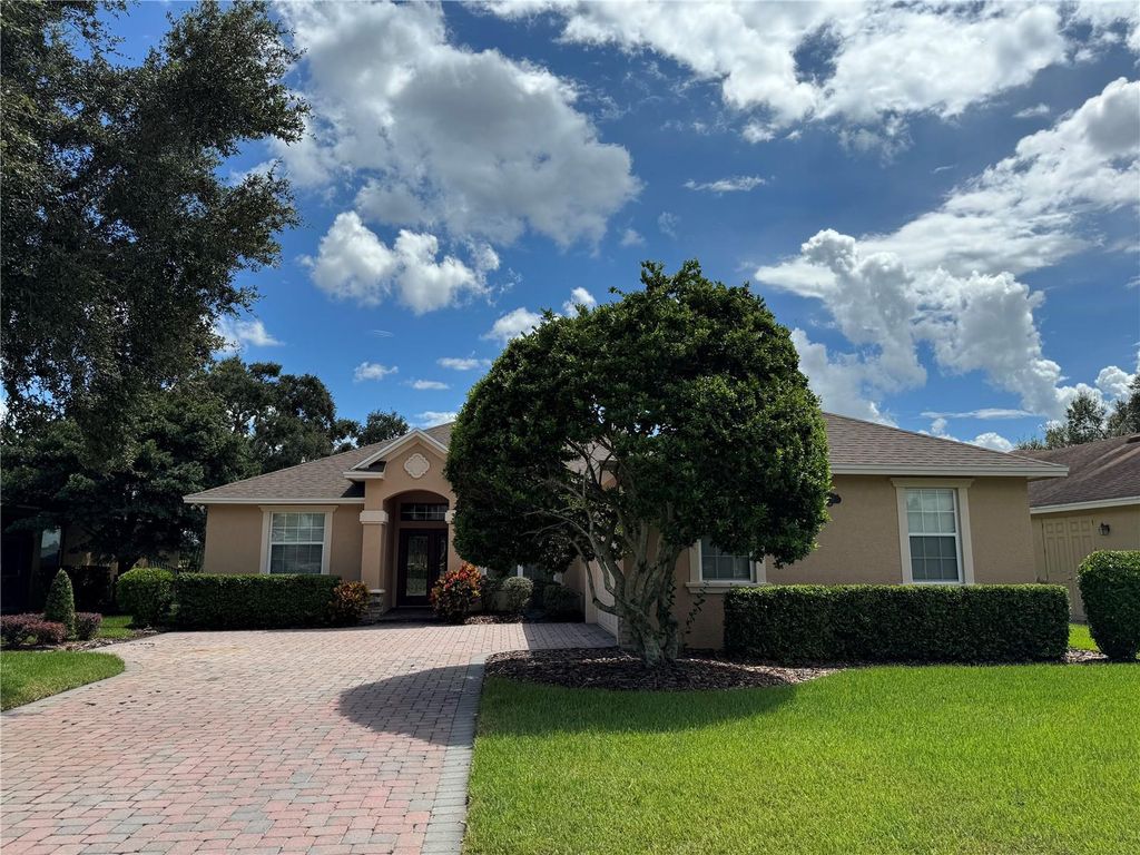 Photo of 4338 Tokose Place, Lakeland, FL 33811 (MLS # L4954613)