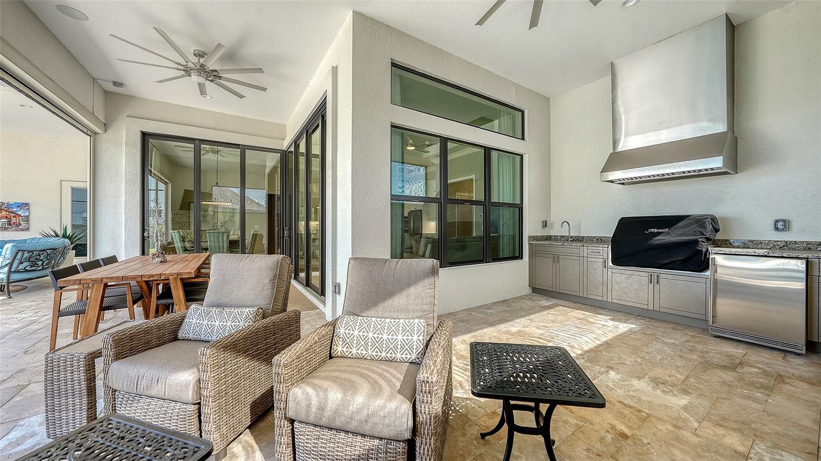 ARIA PH II - Residential