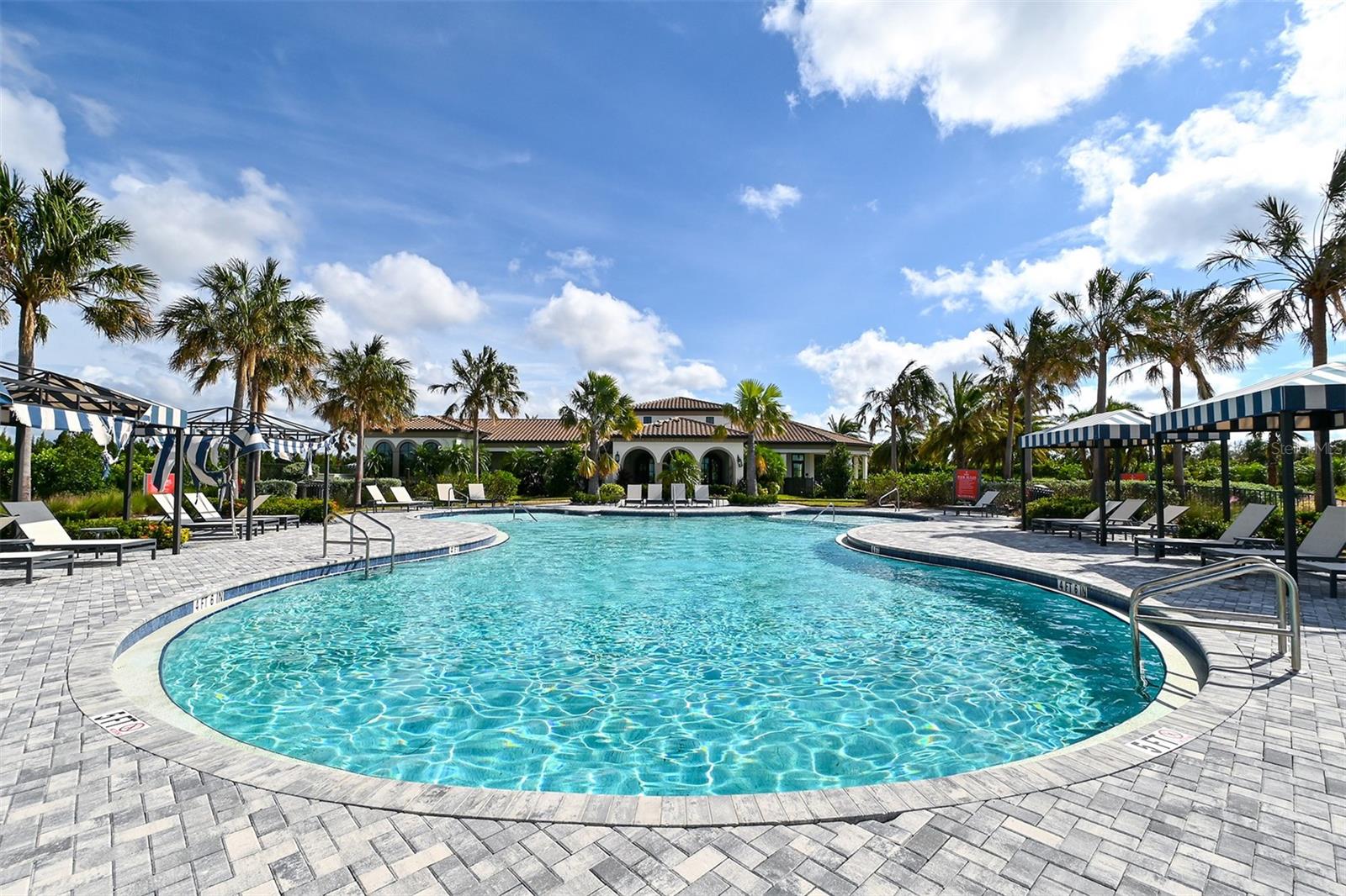 ARIA PH II - Residential