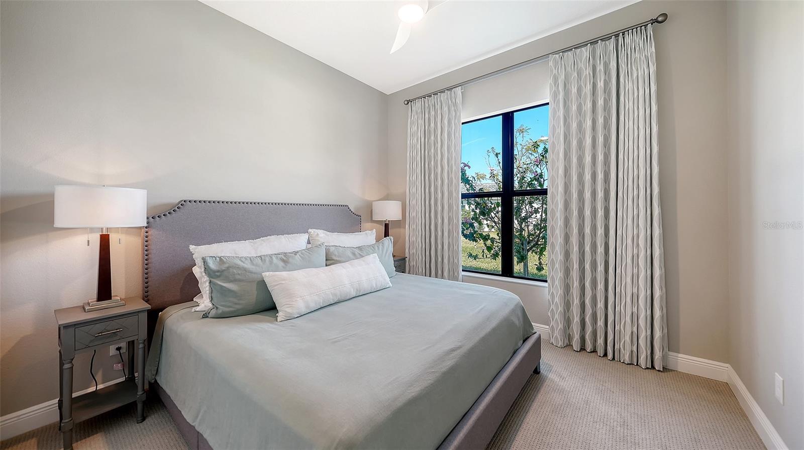 ARIA PH II - Residential