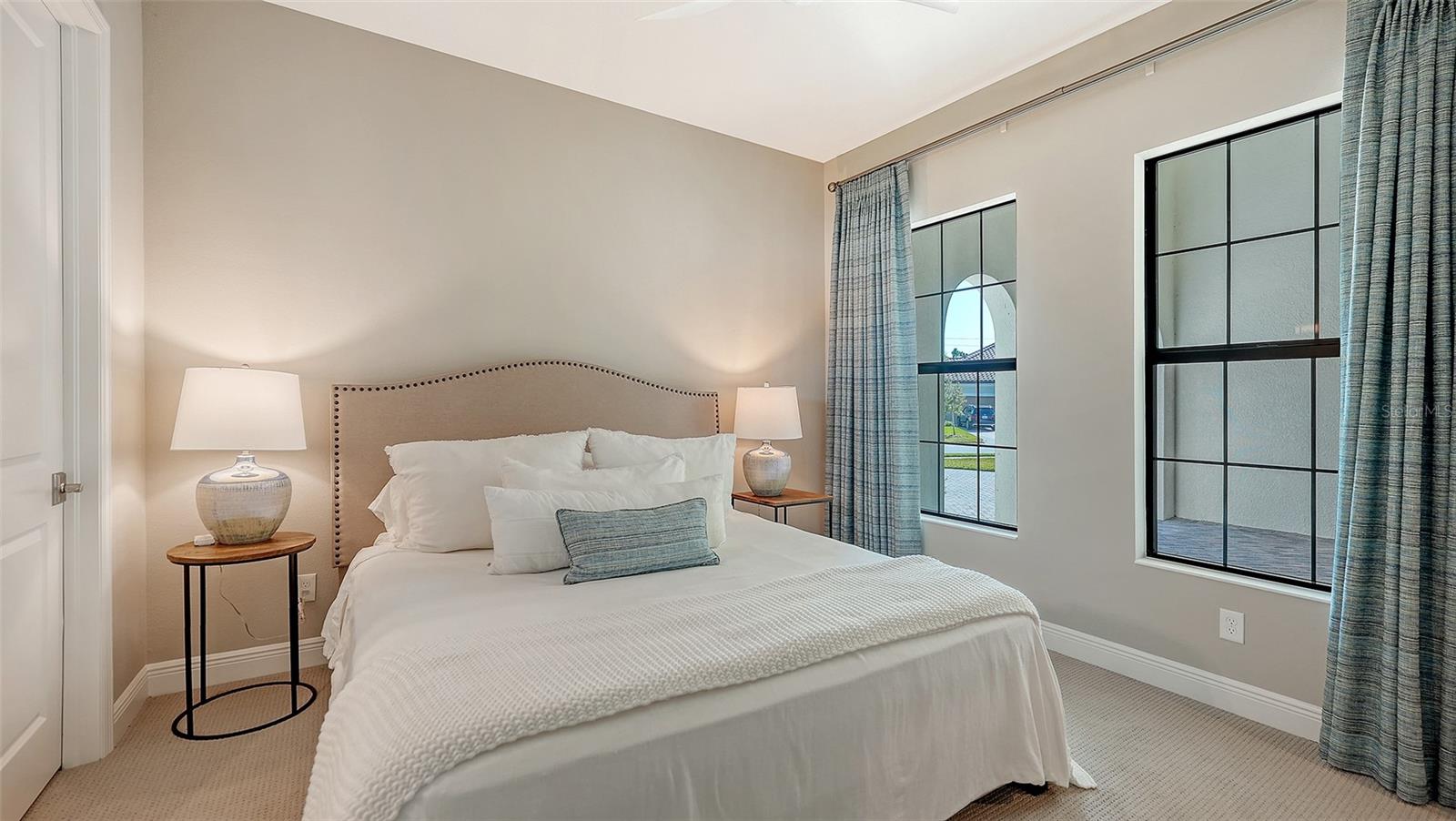 ARIA PH II - Residential