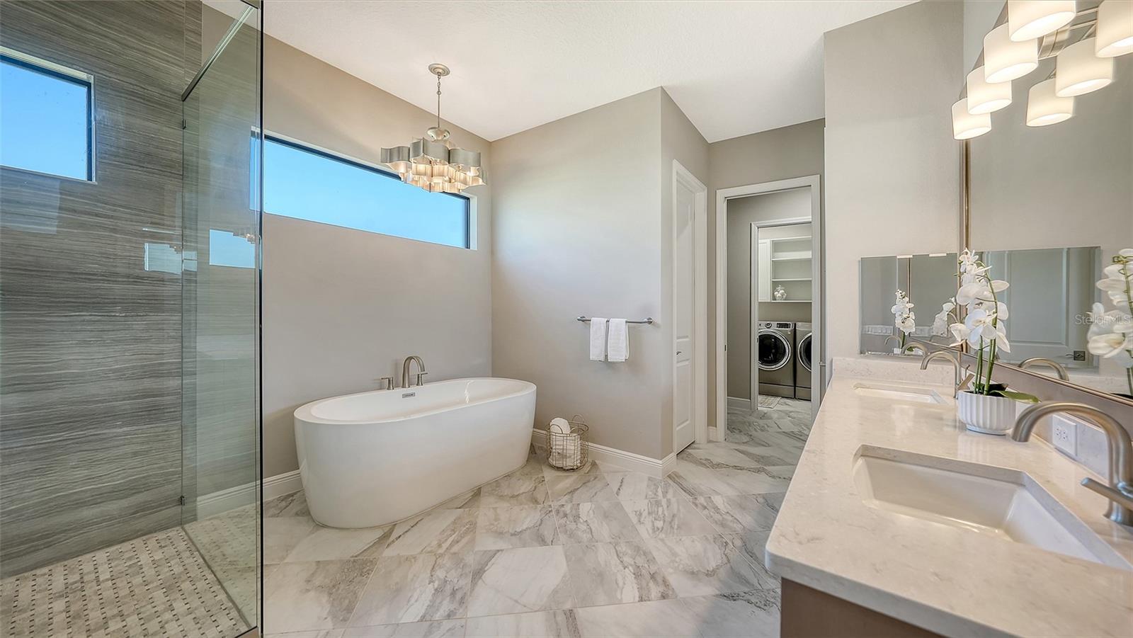 ARIA PH II - Residential