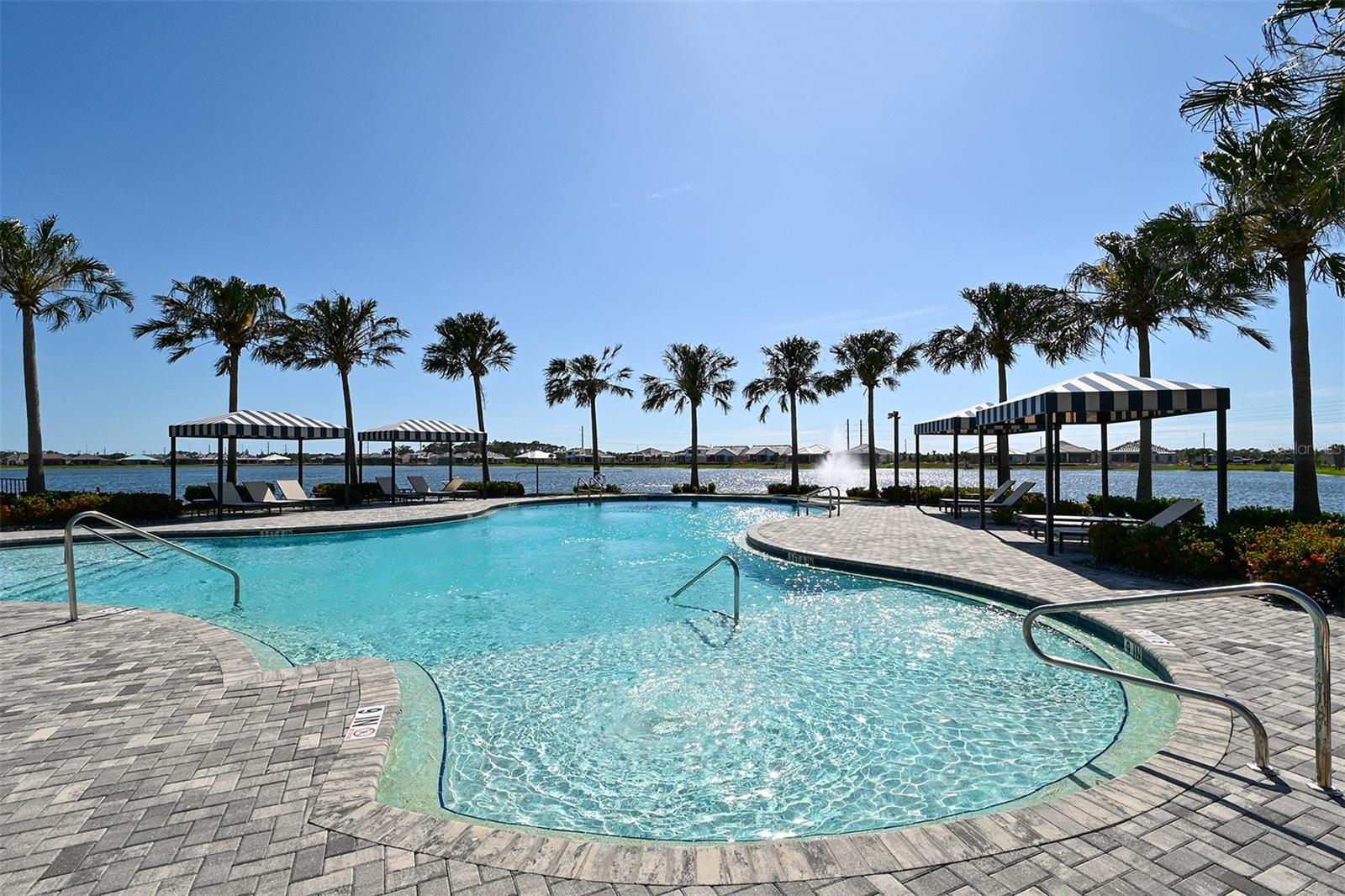 ARIA PH II - Residential