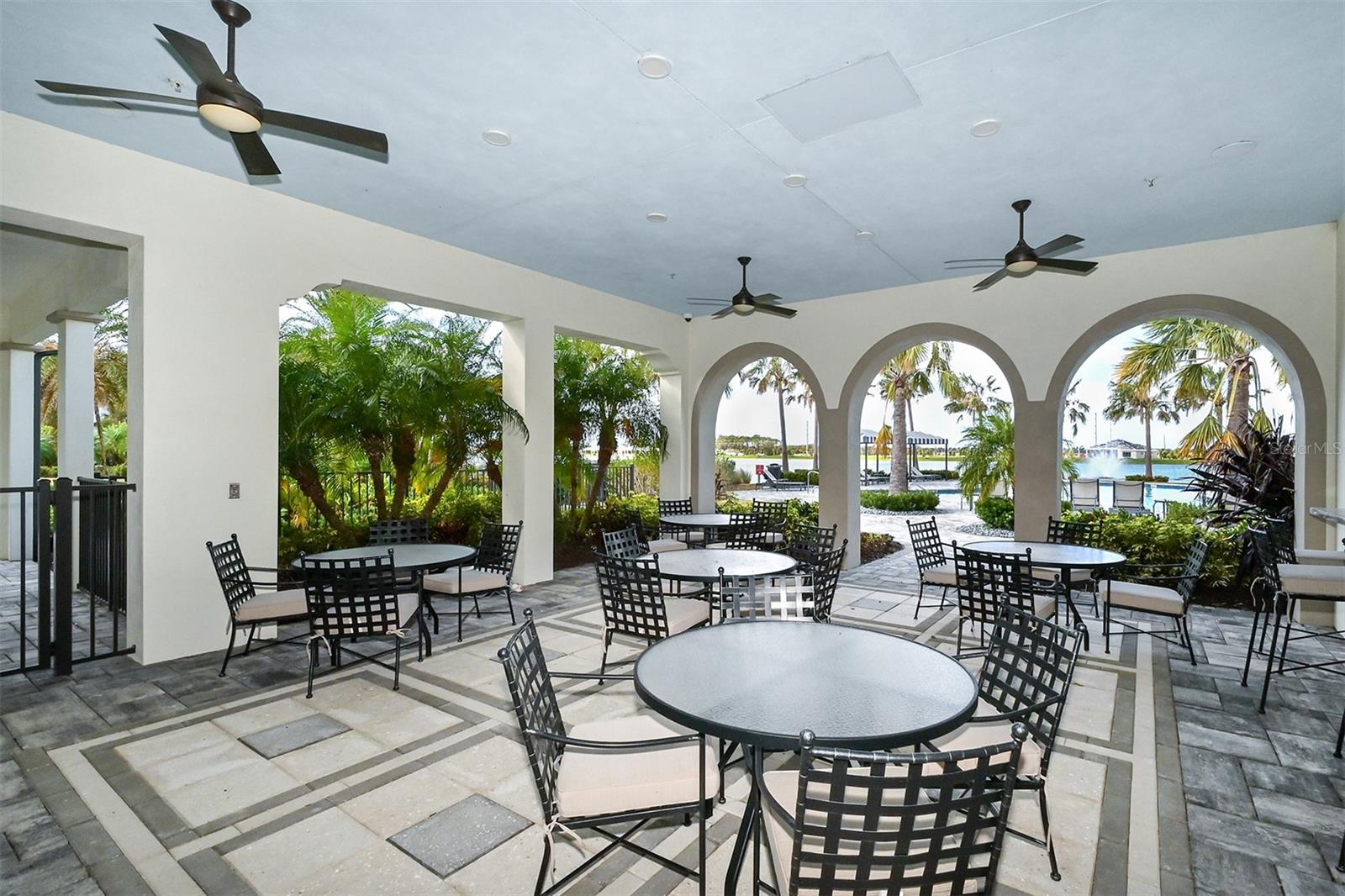 ARIA PH II - Residential