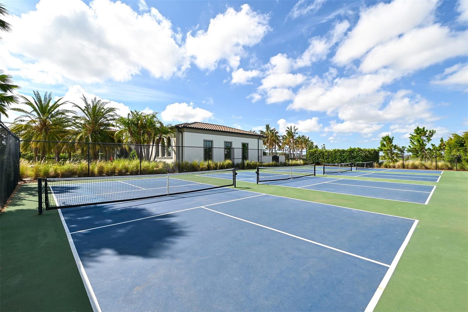 ARIA PH II - Residential