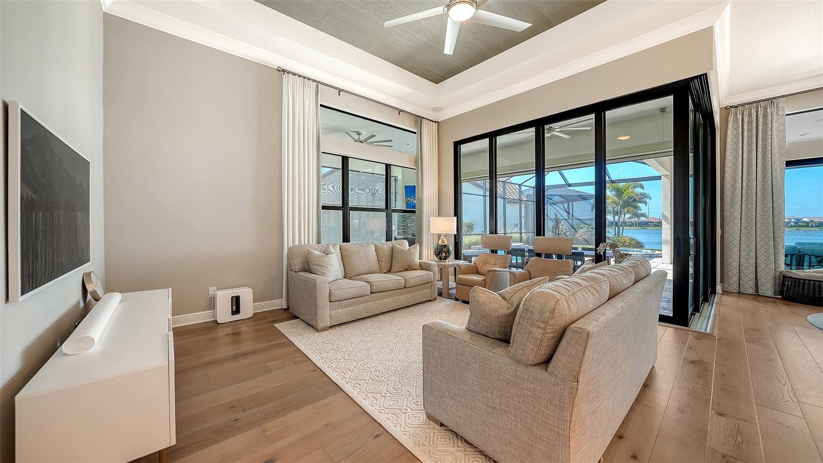 ARIA PH II - Residential