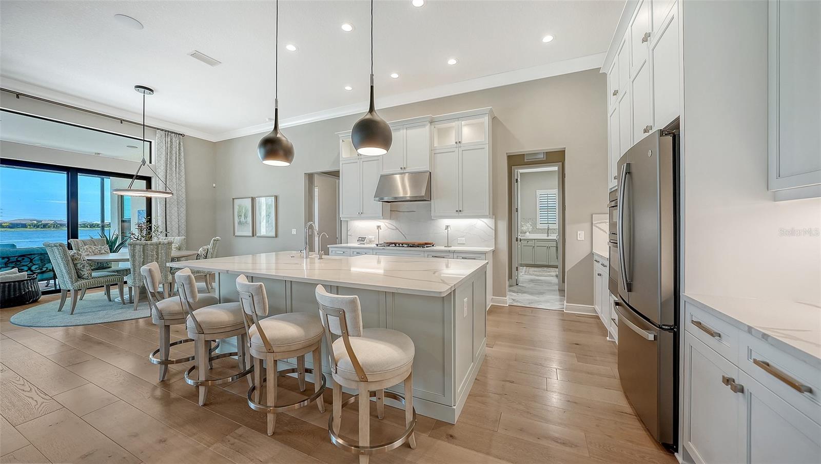 ARIA PH II - Residential