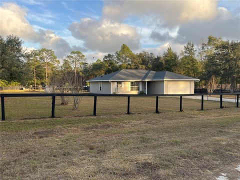 Photo of 5705 SW 136th Avenue, Ocala, FL 34481 (MLS # OM714716)