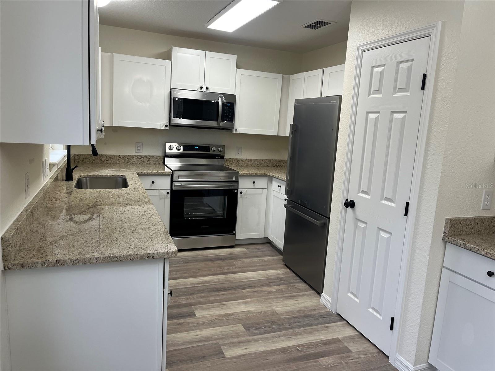 5705 SW 136TH AVENUE