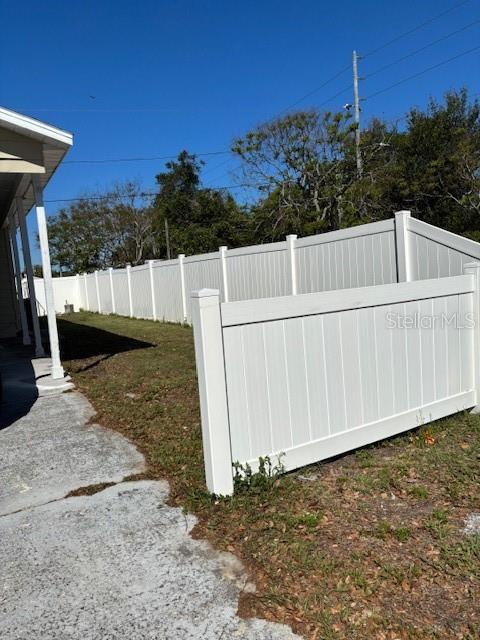 DIXIE GROVE ESTATES PB6PG27LOT2 BLOCK D - Residential