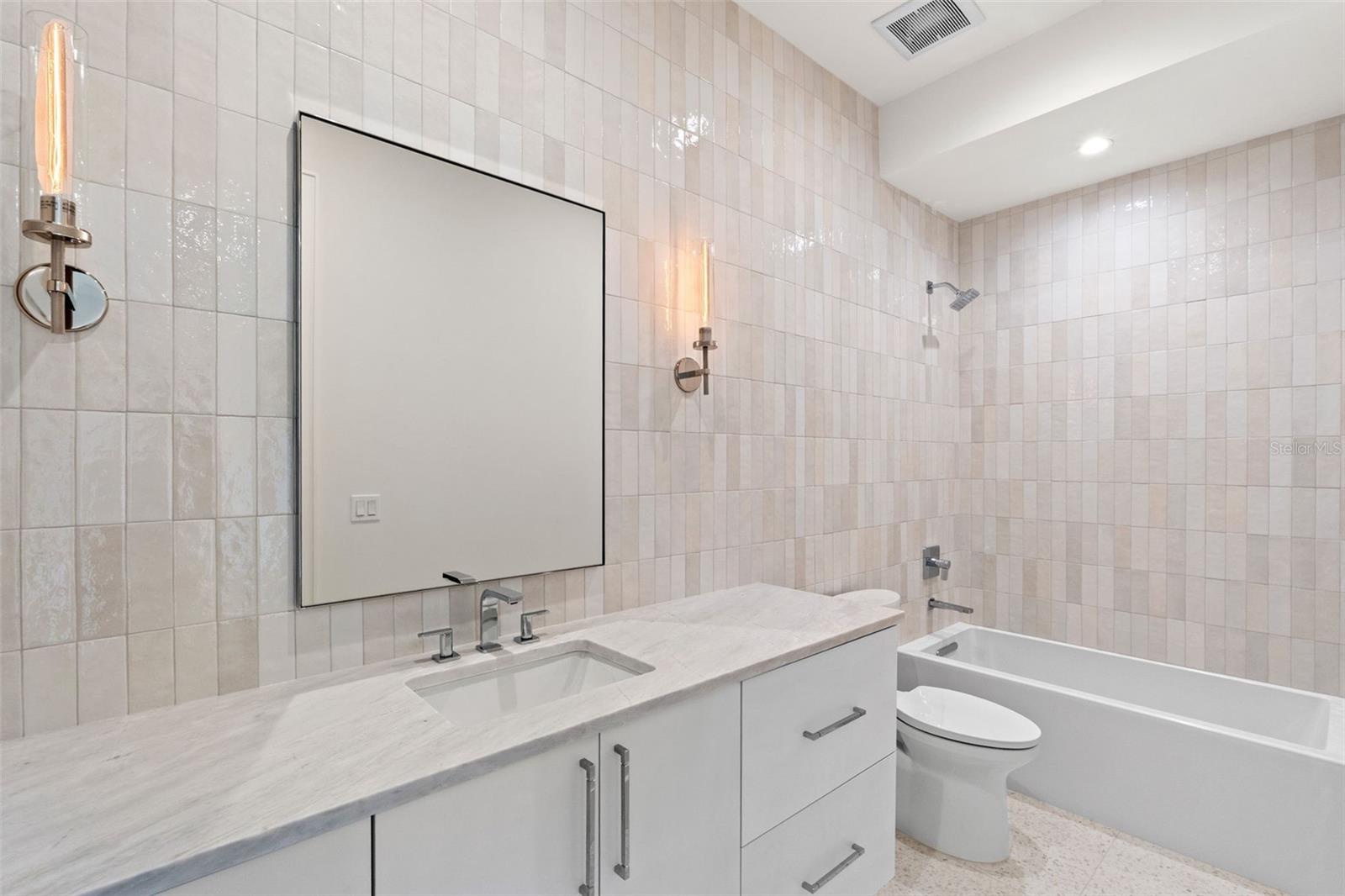 BEACH PARK - Residential