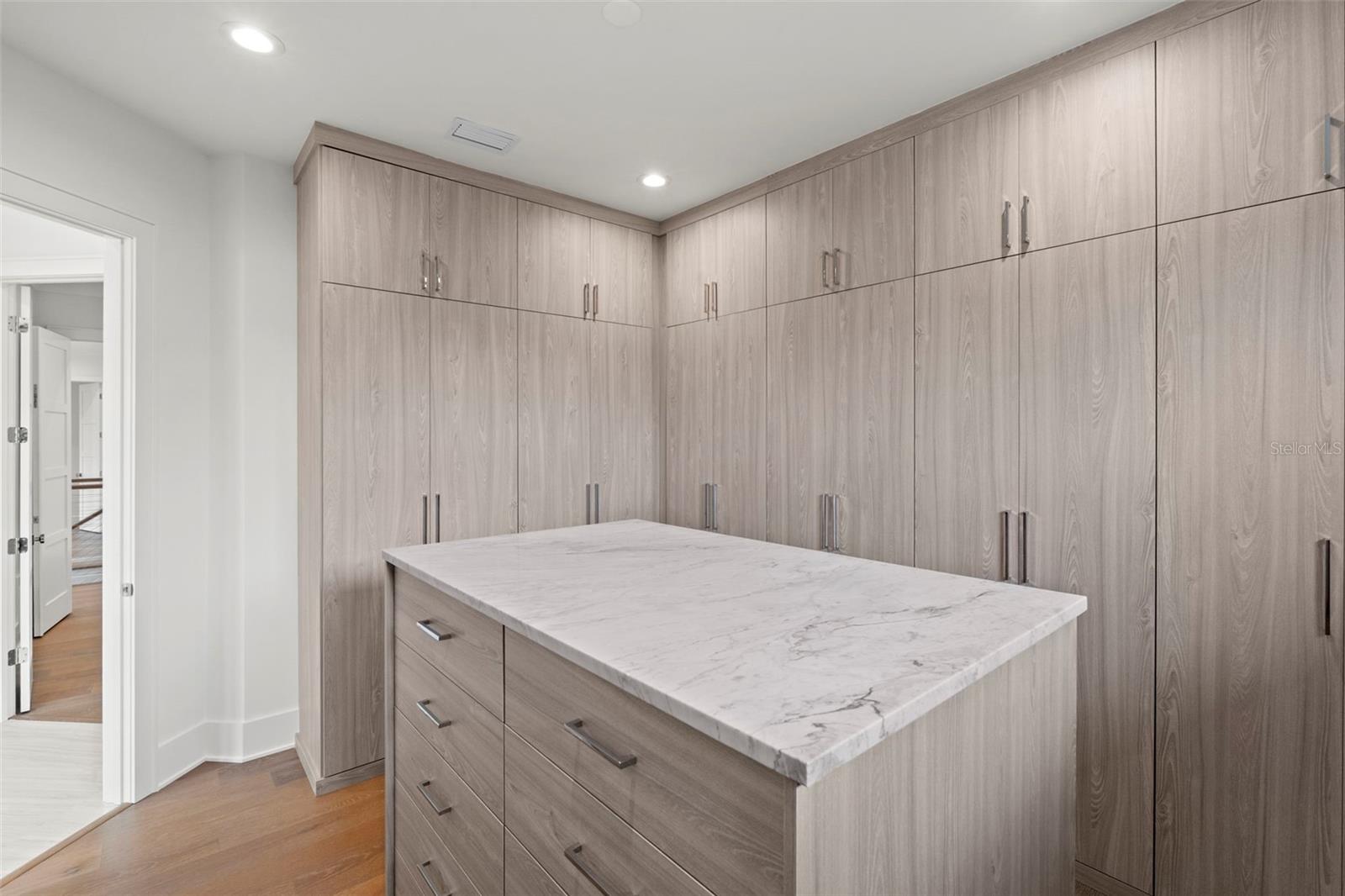 BEACH PARK - Residential