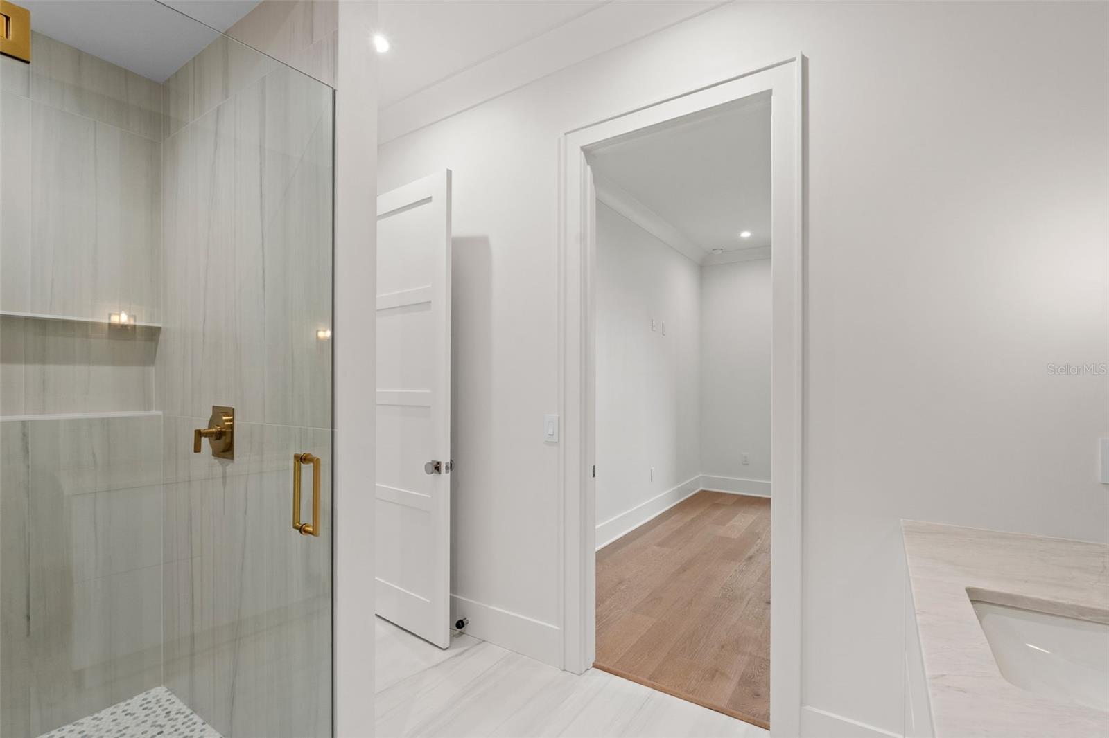 BEACH PARK - Residential