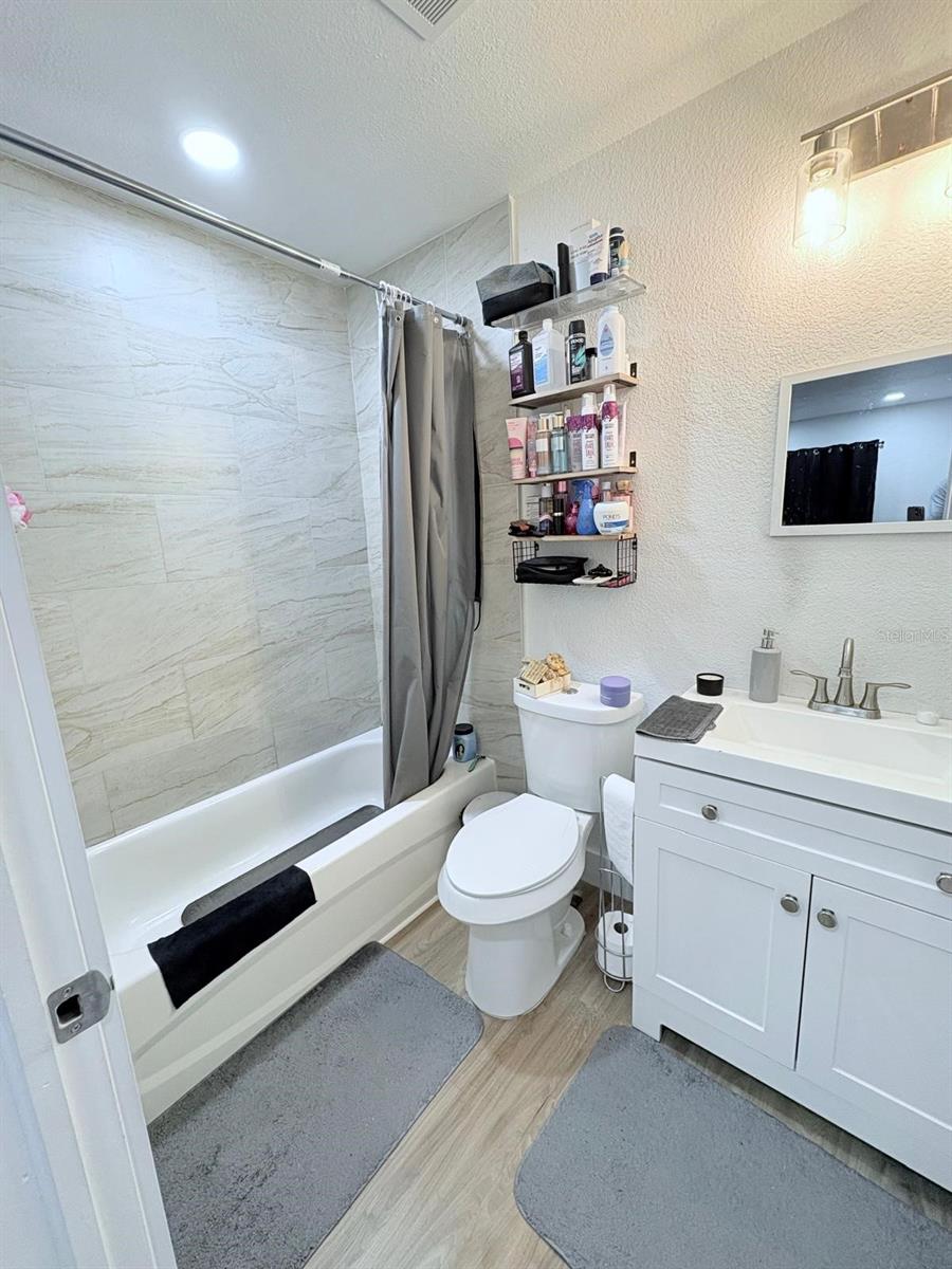 ELLIOTT & HARRISON SUB - Residential