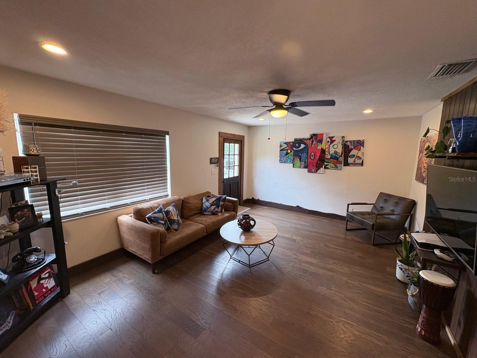 ELLIOTT & HARRISON SUB - Residential