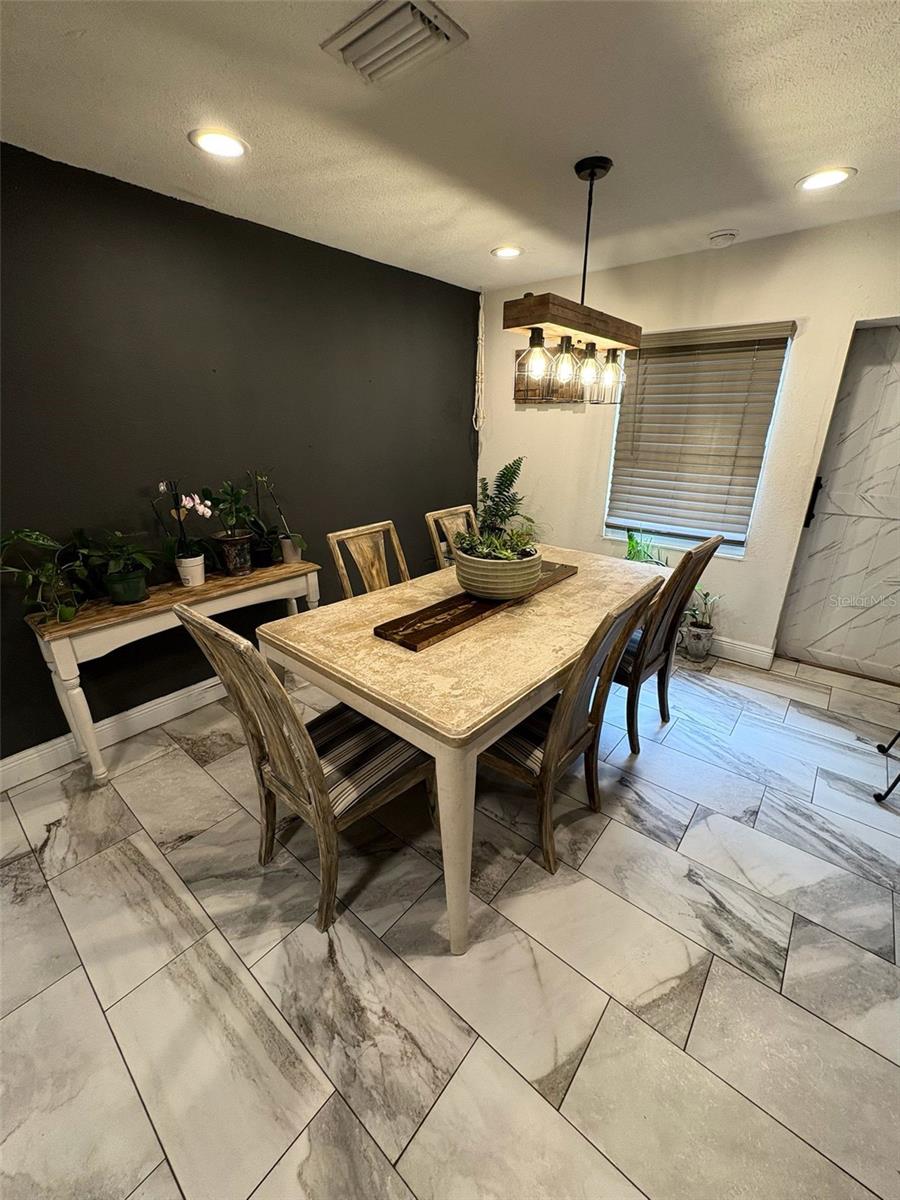 ELLIOTT & HARRISON SUB - Residential