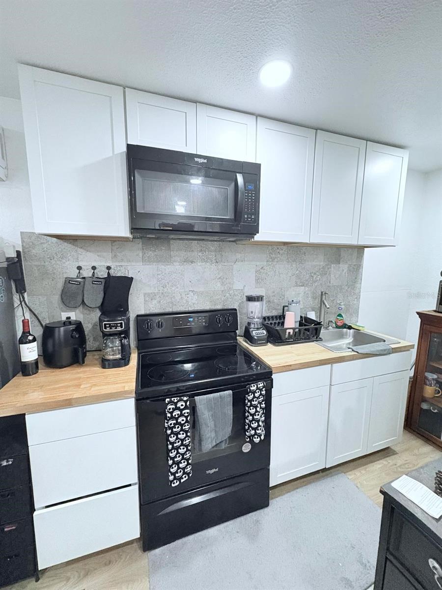 ELLIOTT & HARRISON SUB - Residential