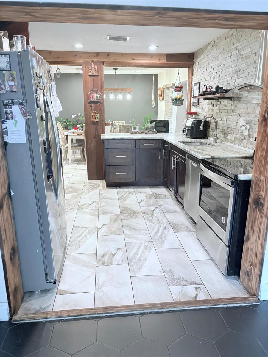 ELLIOTT & HARRISON SUB - Residential