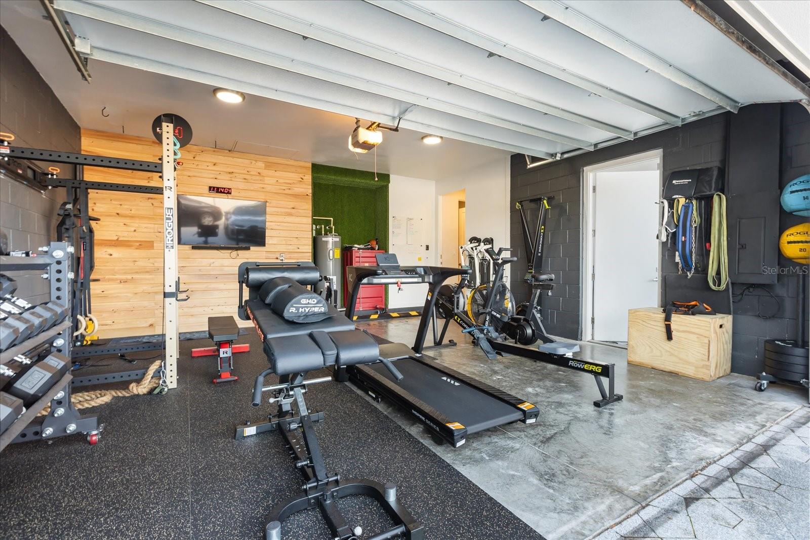 FAIRBANKS PARK - Residential Lease