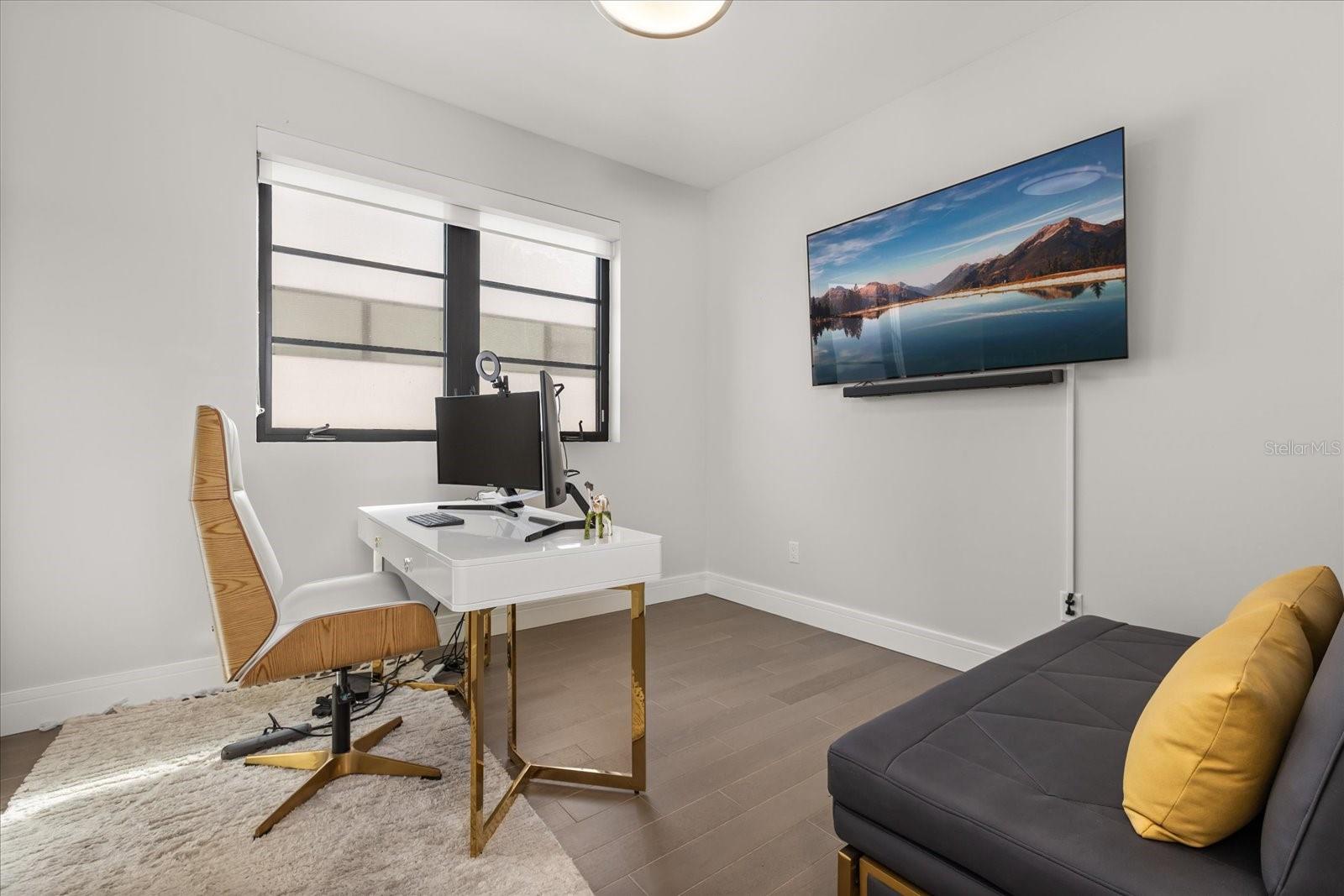 FAIRBANKS PARK - Residential Lease