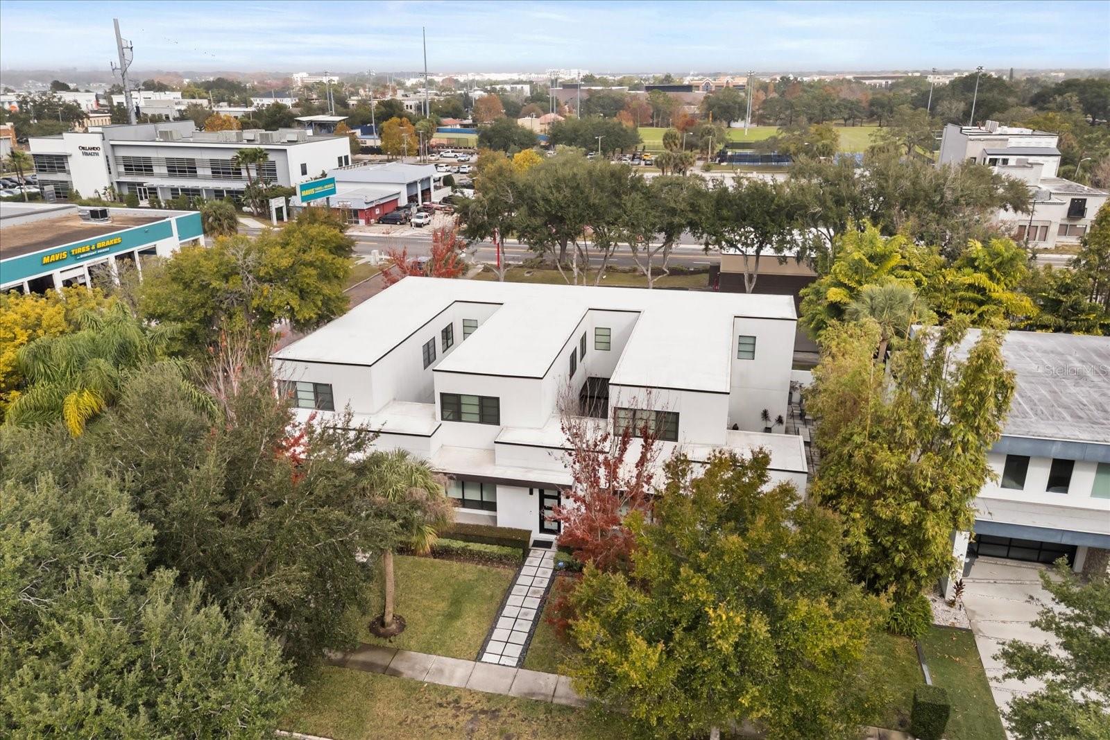 FAIRBANKS PARK - Residential Lease