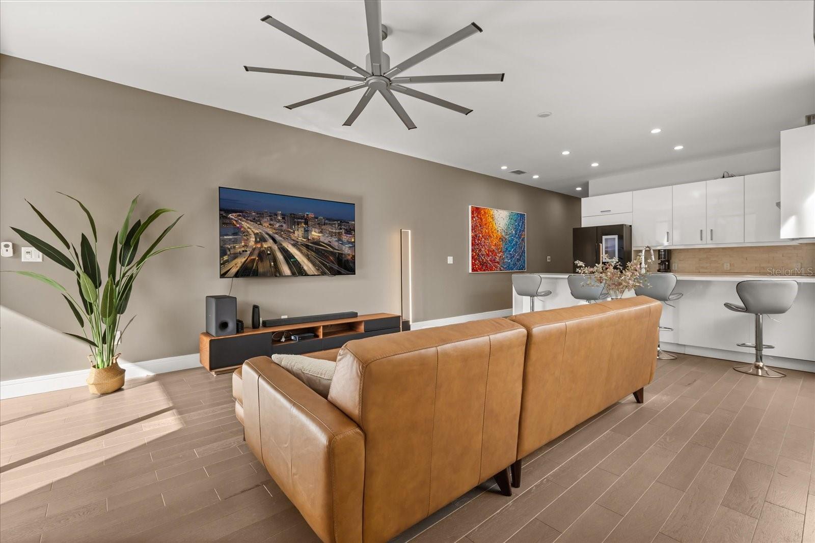 FAIRBANKS PARK - Residential Lease