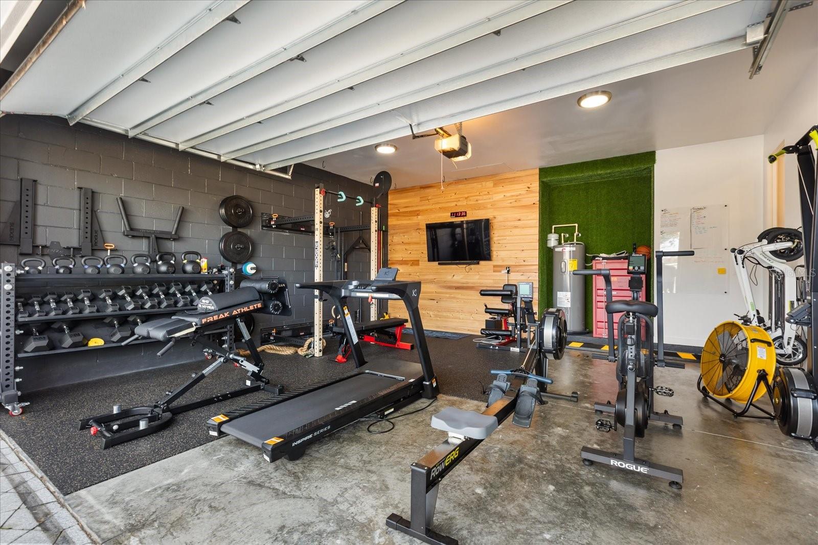 FAIRBANKS PARK - Residential Lease