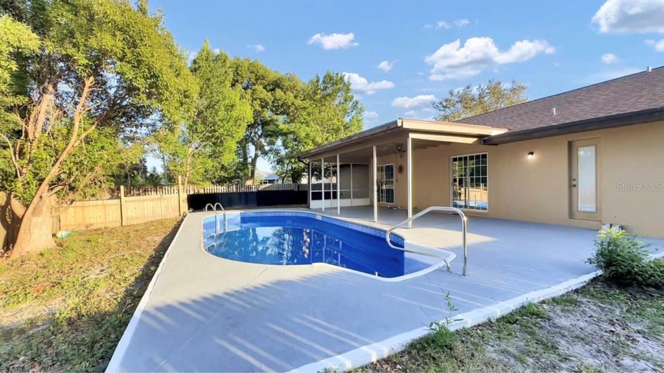 DELTONA LAKES UNIT 03 - Residential Lease