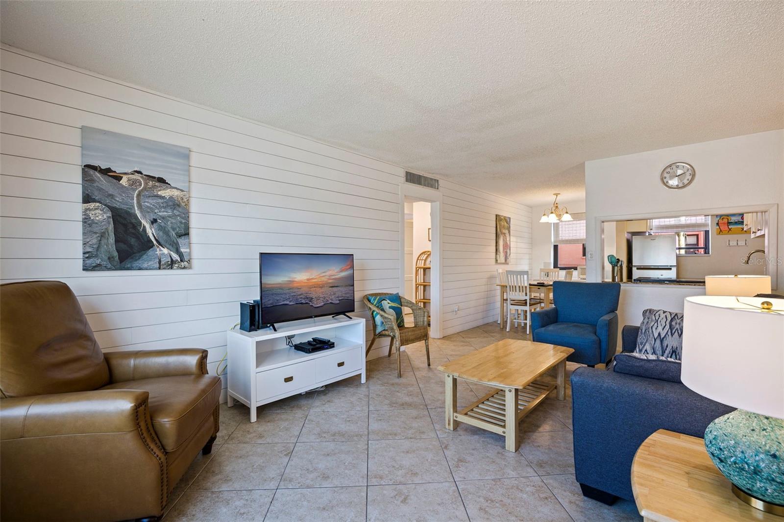 6800 SUNSET WAY 1003