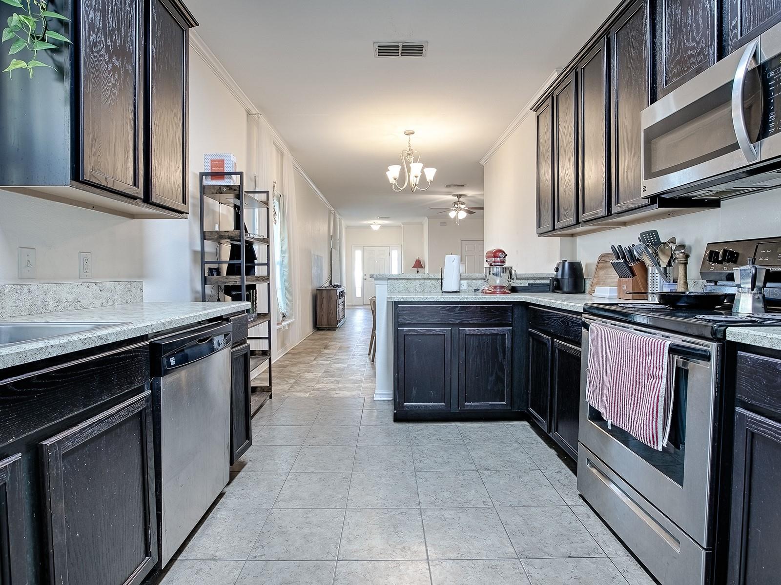 BUCK BAY REP - Residential