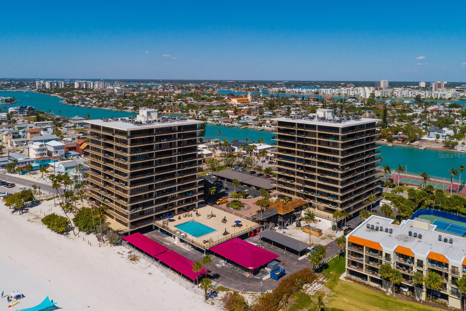 MANSIONS BY THE SEA CONDO - Residential