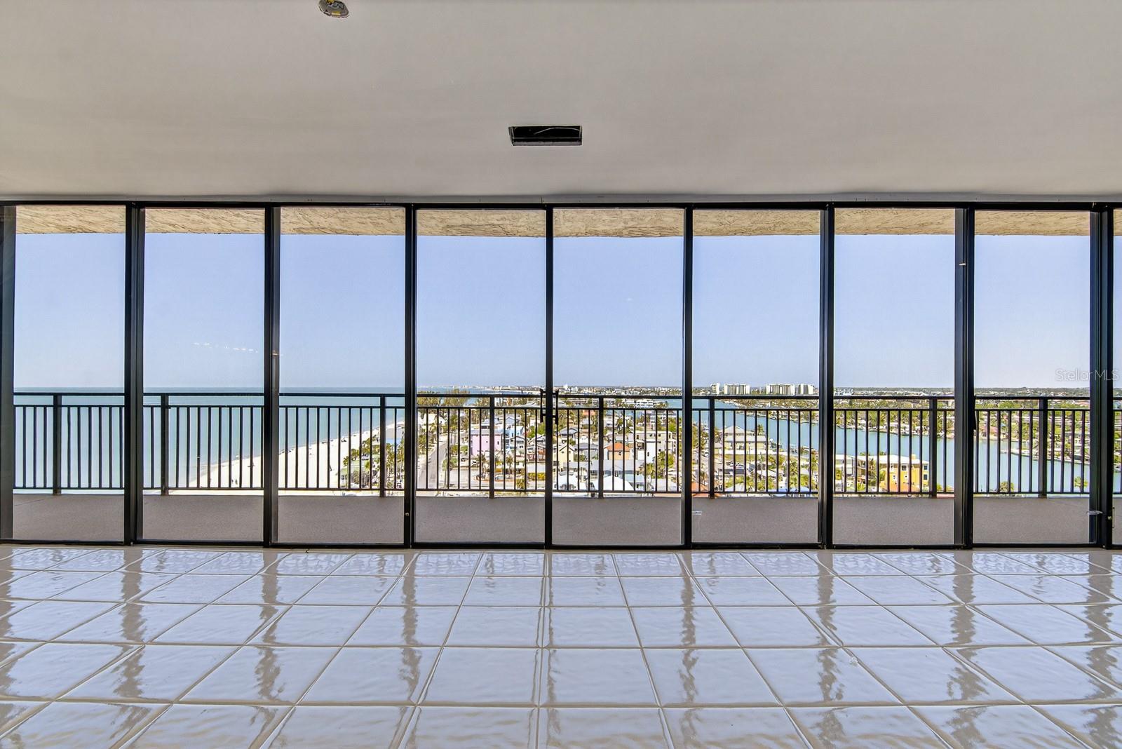 MANSIONS BY THE SEA CONDO - Residential