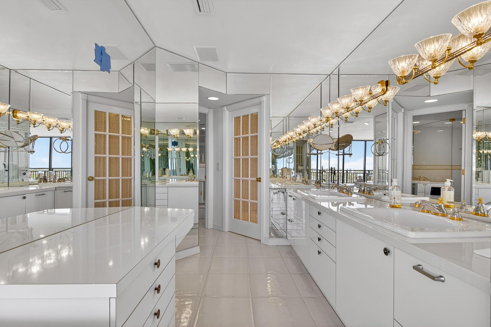 MANSIONS BY THE SEA CONDO - Residential